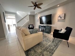 6084 Islandwalk Blvd, Naples, FL 34119