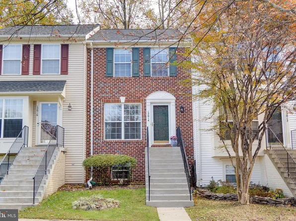 12014 Antler Point Trl, Fairfax, VA 22030