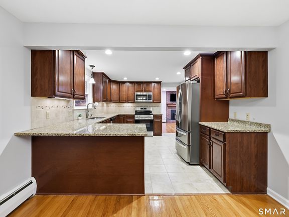 2nd image of 208 Wood Pond Road