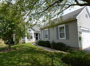 1401 Miller Rd #1401, Geneva, IL 60134