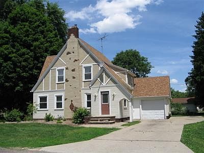 1st image of 115 Clayton Ave