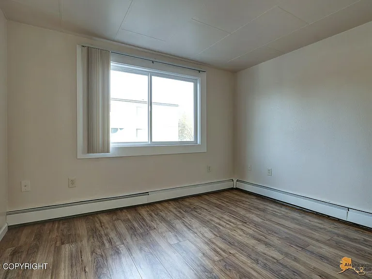 5215 E 26th Ave #6 — Photo 6