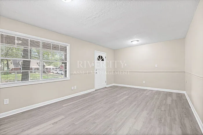 3256 Starsdale St — Photo 16