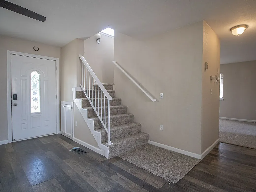E Church Ave, Ridgecrest — Photo 4