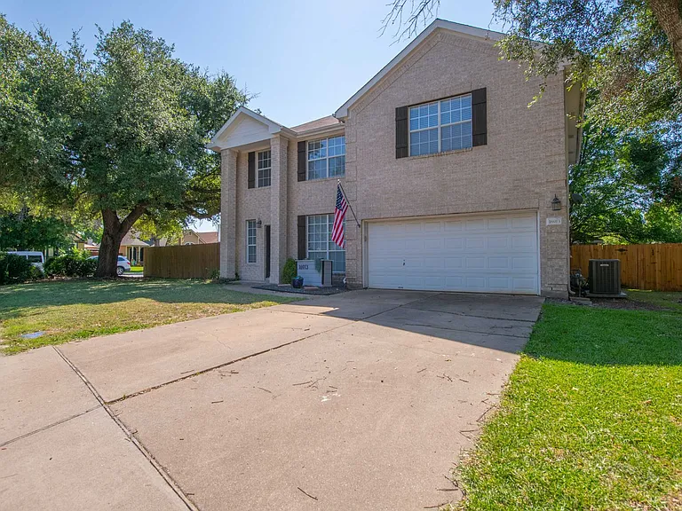 16913 Langland Rd — Photo 2