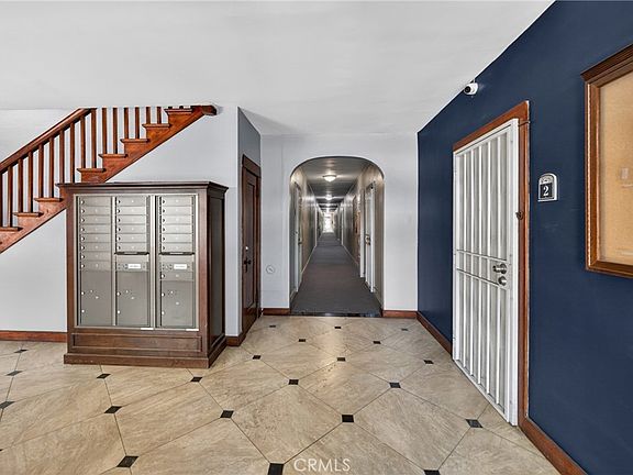 3rd image of 635 Elm Ave APT 5