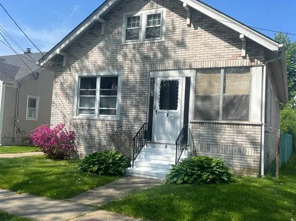 6 Albourne St, South River, NJ 08882