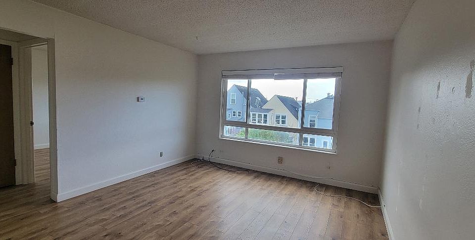 1st image of 1255 10th Ave APT 6