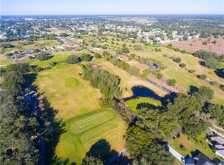 588 Dowling Cir, Lady Lake, FL 32159