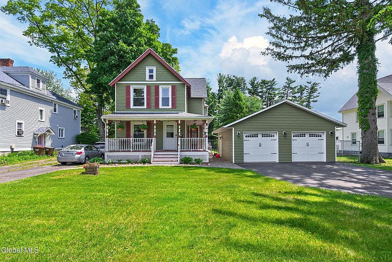 2nd image of 38 Elsmere Avenue