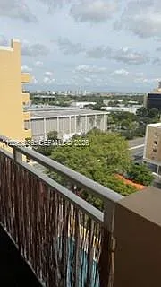 215 SW 42nd Ave #1007 — Photo 20