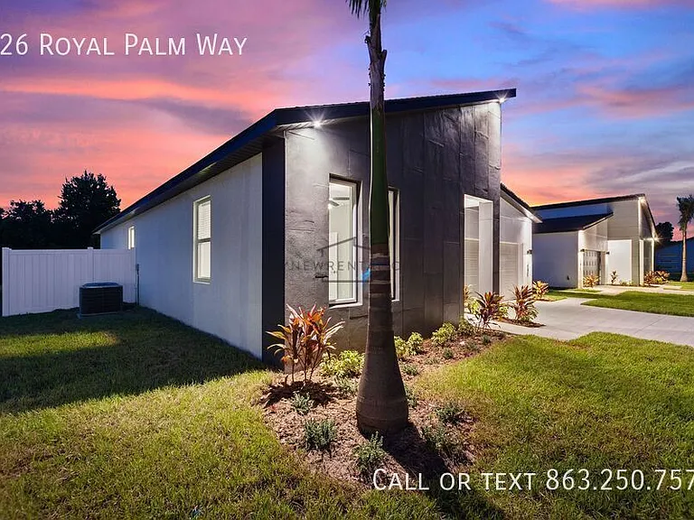 326 Royal Palm Way — Photo 4