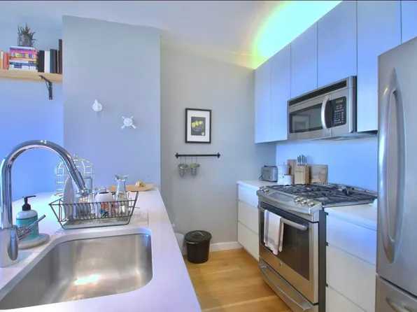 189 Schermerhorn Street image 3 of 22