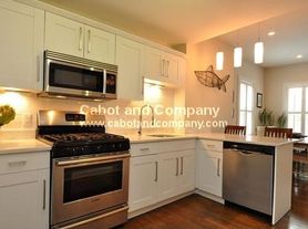 80 Rutland St, Boston, MA