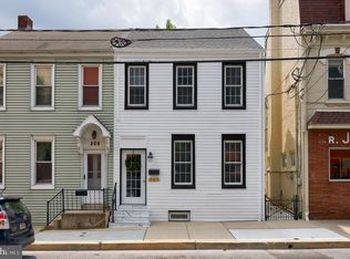 206 S 4th St, Columbia, PA 17512