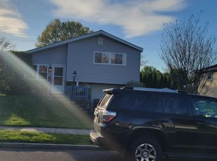 1382 Lindbergh Ave, Abington, PA 19001