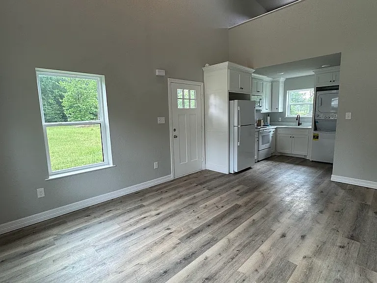 21904 County Road 3107 #3-4 — Photo 3