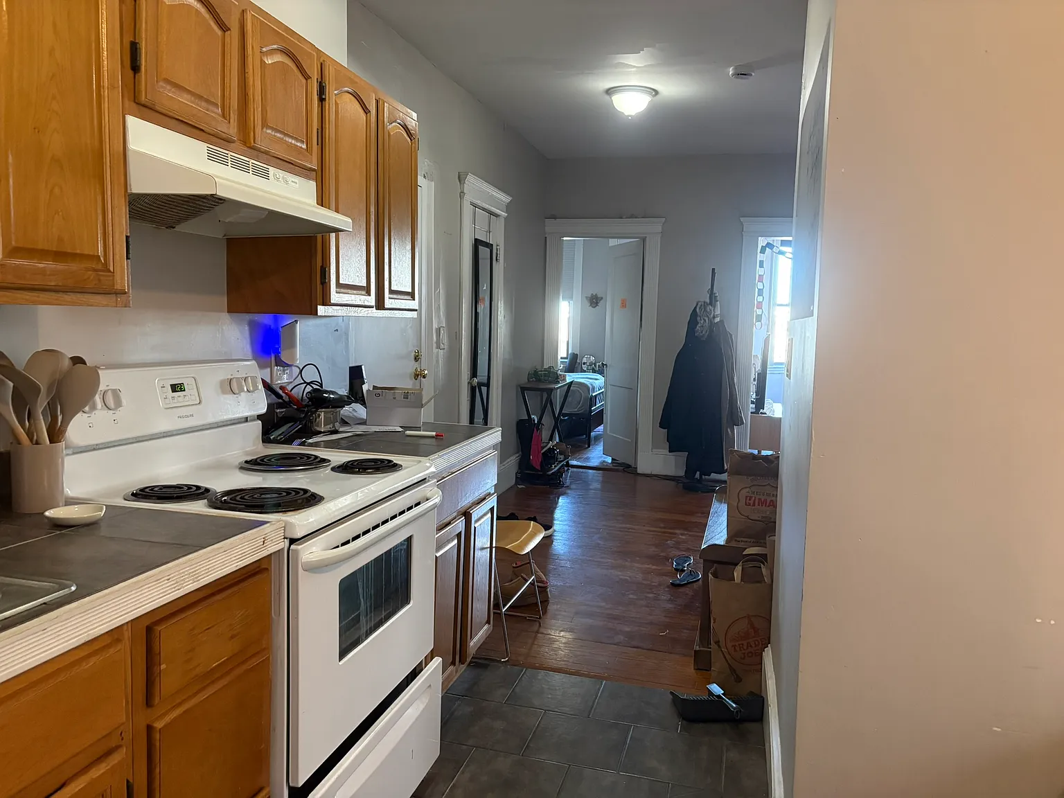 3 bed, $3,800 — Photo 2