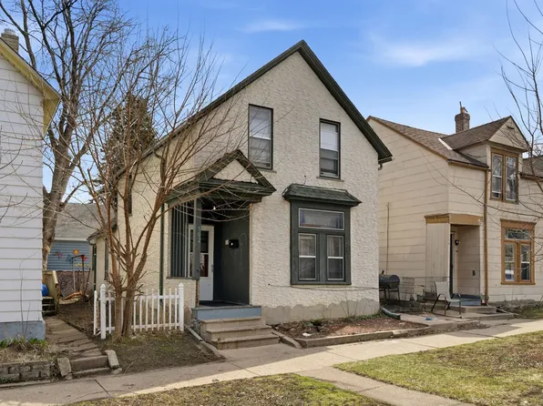 502 Bellows St, Saint Paul, MN 55107