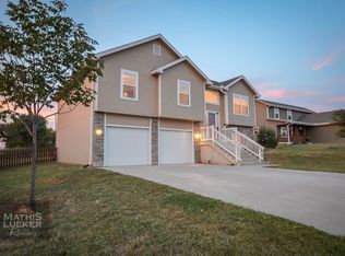 2710 Hackberry Dr, Junction City, KS 66441