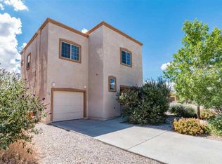 52 Carson Valley Way, Santa Fe, NM 87508