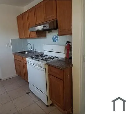 10 Brighton Ave #2 — Photo 12