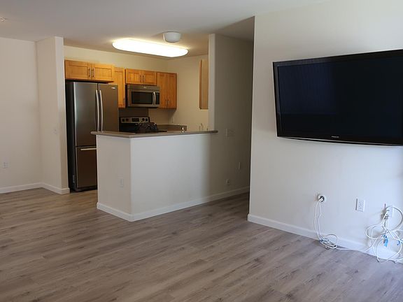3rd image of 91 Kamaaha Ave #Ps96