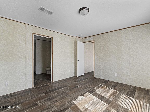 5th image of 5238 DEER PARK Court