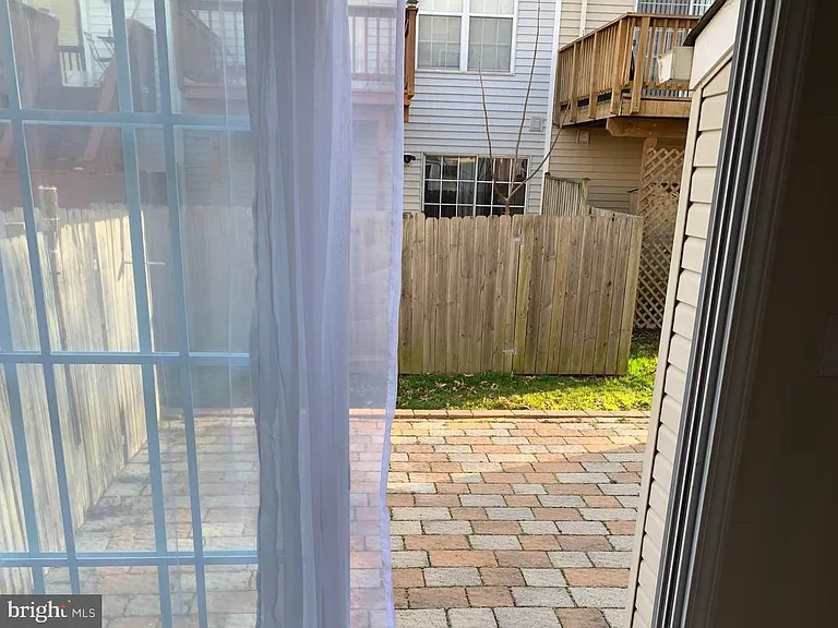 9528 Sea Gull Ct — Photo 6