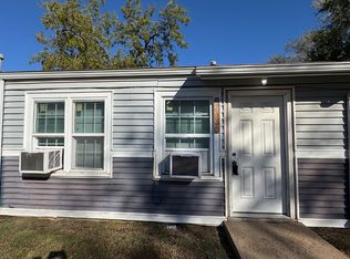 2564 N Wellington Pl, Wichita, KS 67204