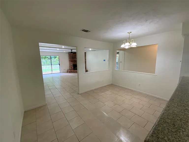7710 Ashmole Ln — Photo 8