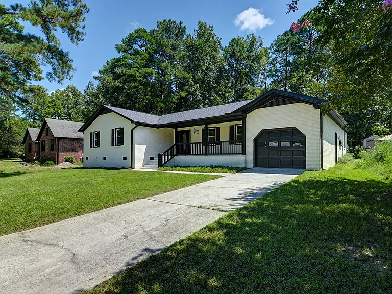 119 Wychwood Rd — Photo 36