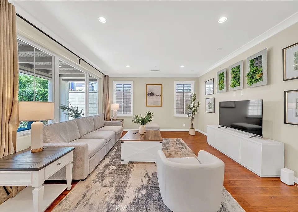 75 Gardenstone Path