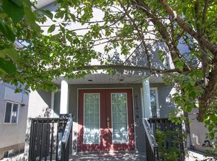 2126 32nd Ave SW, Calgary, AB T2T1W8