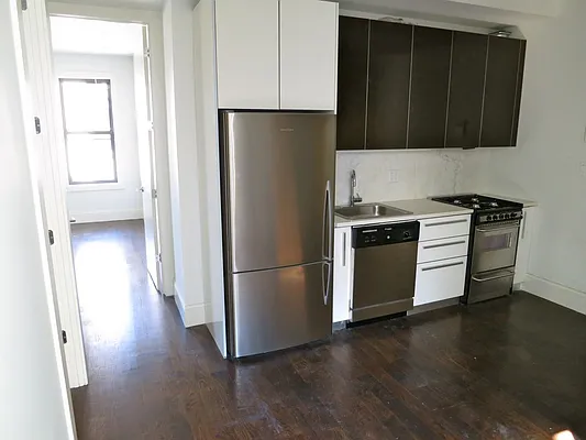 Rented by Nooklyn NYC LLC | media 27