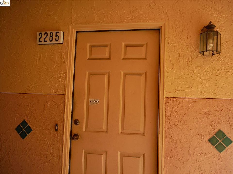 1st image of 2285 Renwick Ln