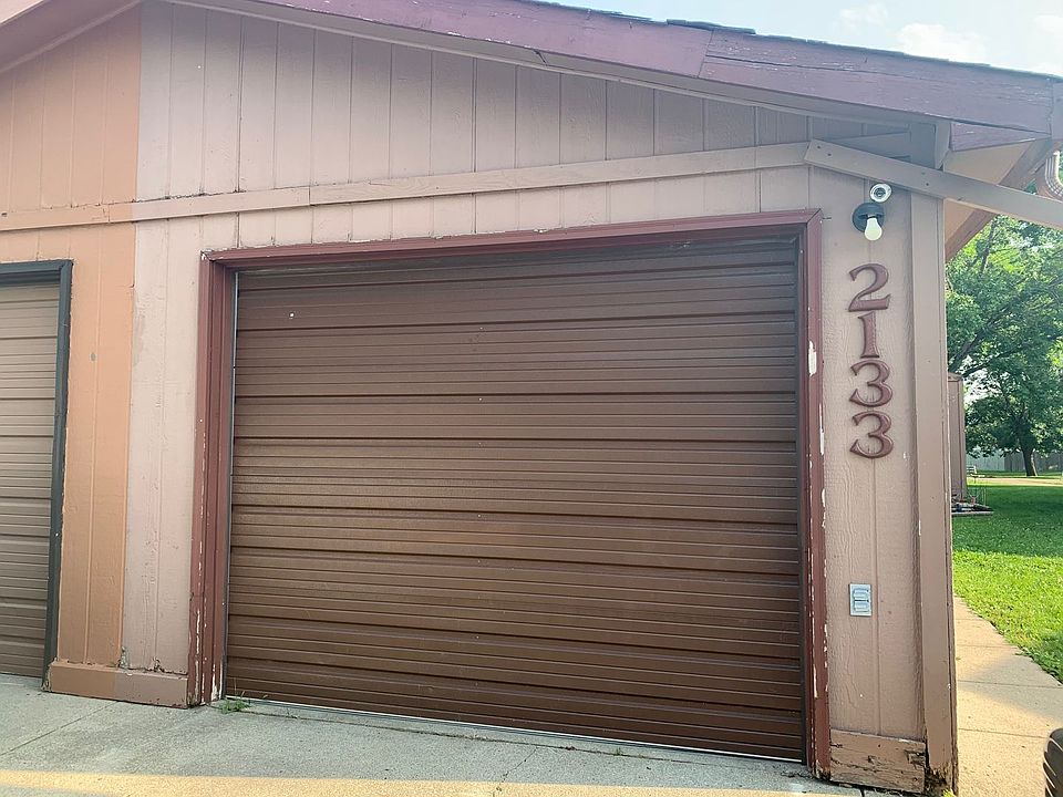 1st image of 2133 2nd Ave E