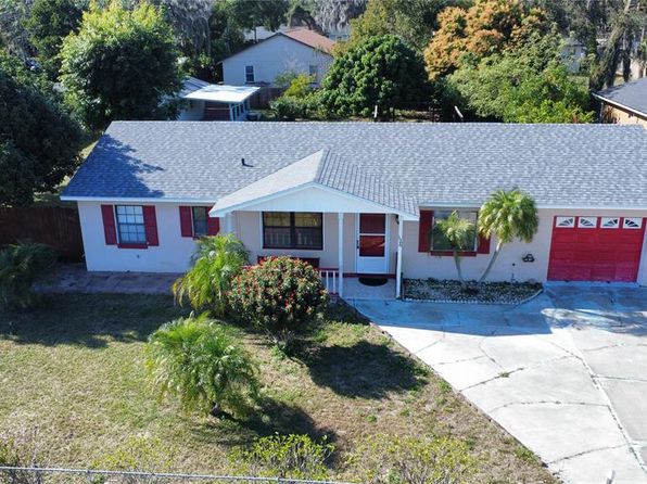 126 N Observatory Dr