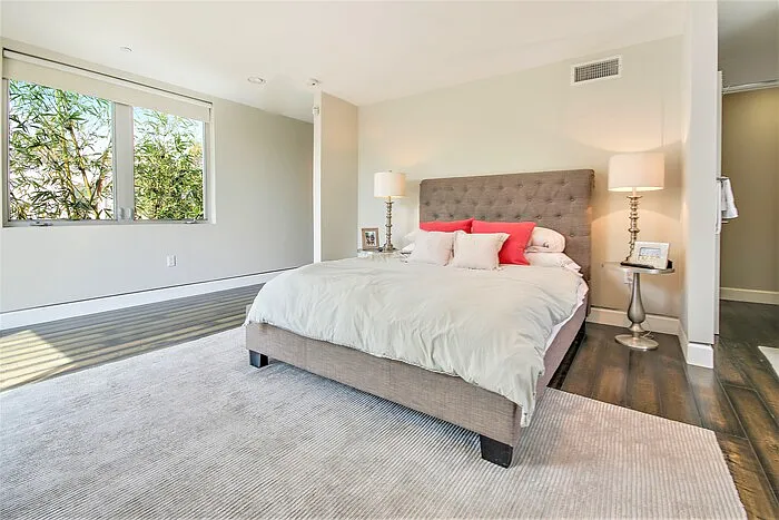 8822 Rangely Ave — Photo 11