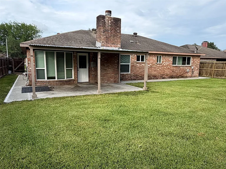 12719 Huntington Field Dr — Photo 15