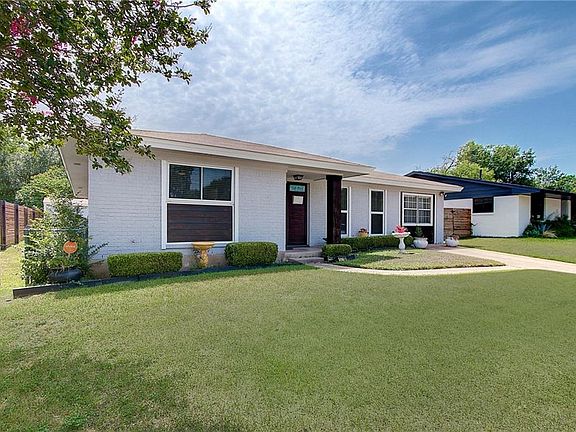 4th image of 1710A Loreto Dr