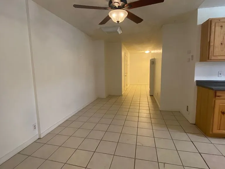 1560 Montgomery St — Photo 6