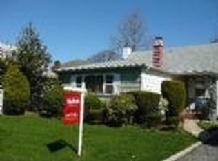 983 Clinton Pl, Baldwin, NY 11510