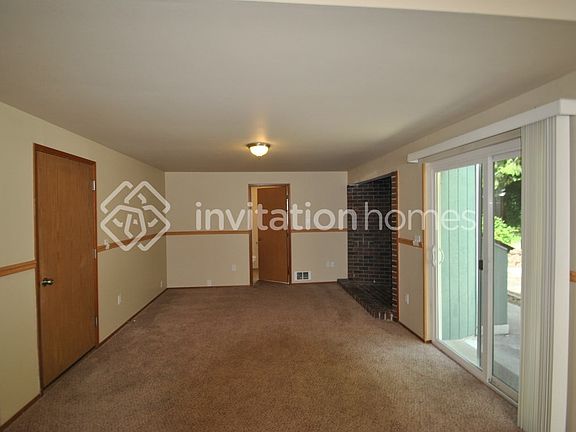 4th image of 20914 113th Street Ct E
