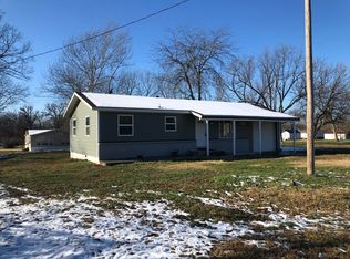 10306 N Walnut St, Butterfield, MO 65625