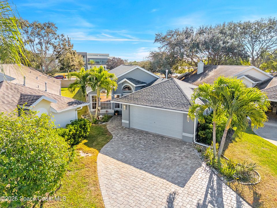 1st image of 3904 Saint Armens Cir