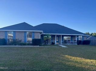 3154 Wayne Dr, Diberville, MS 39540