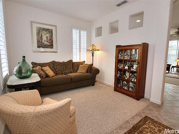 3rd image of 9752 Sorrena Way