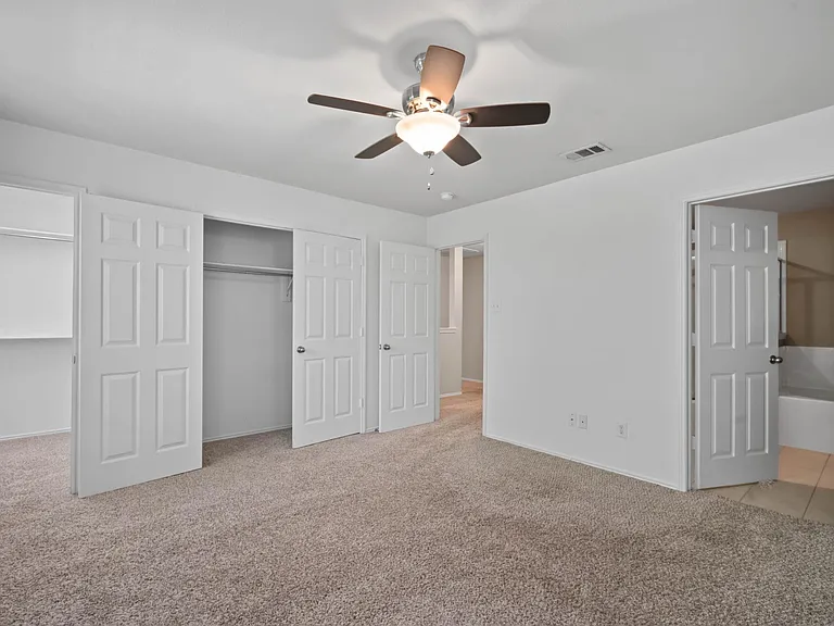 4028 Kyndra Cir — Photo 12