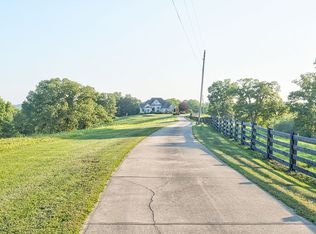 697 Heritage Dr, Sparta, KY 41086